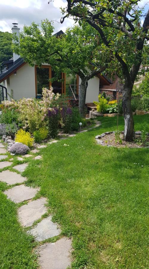 Domcek V Zahrade Villa Banská Štiavnica Exteriör bild